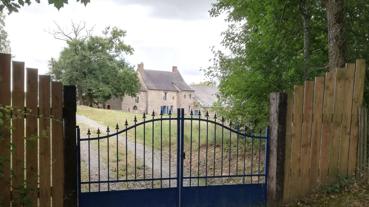 Photo of Outdoor in Crevin