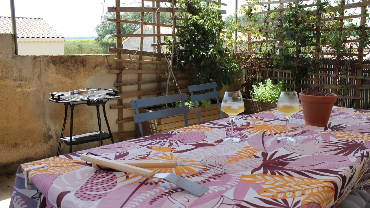 Photo of Outdoor in Saint-Julien-de-Peyrolas