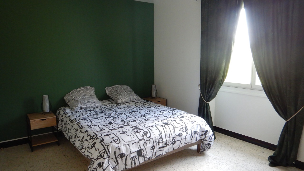 Photo of Bedroom in Saint-Julien-de-Peyrolas
