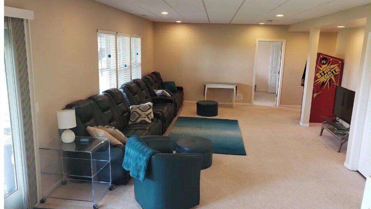 Photo of Livingroom in Bolingbrook