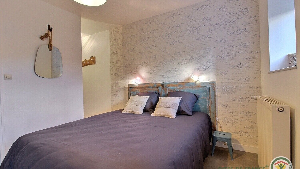 Photo of Bedroom in Saint-Jean-Kerdaniel