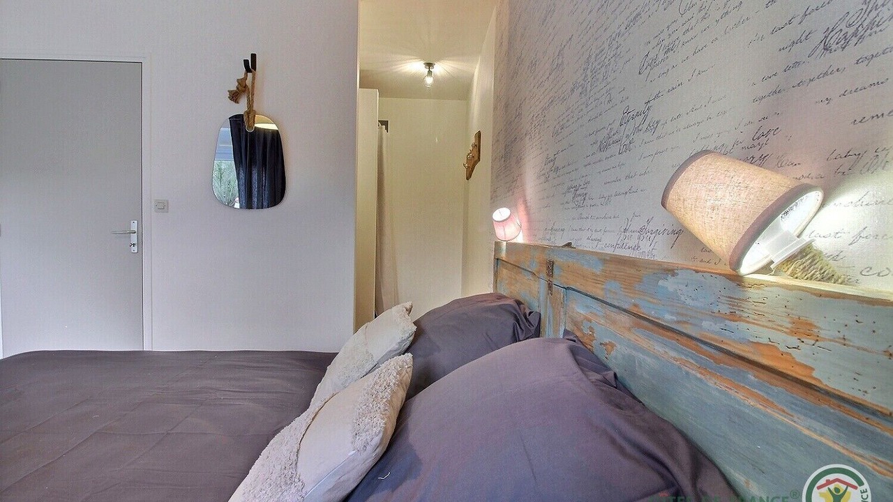 Photo of Bedroom in Saint-Jean-Kerdaniel