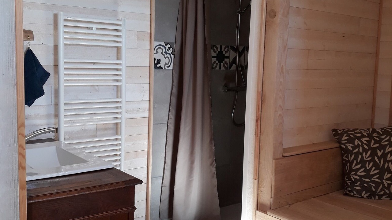 Photo of Bathroom in Saint-Dolay