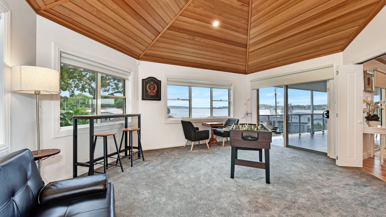 Photo of Livingroom in Lake Macquarie City Council