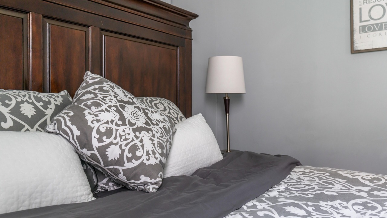 Photo of Bedroom in North Tonawanda