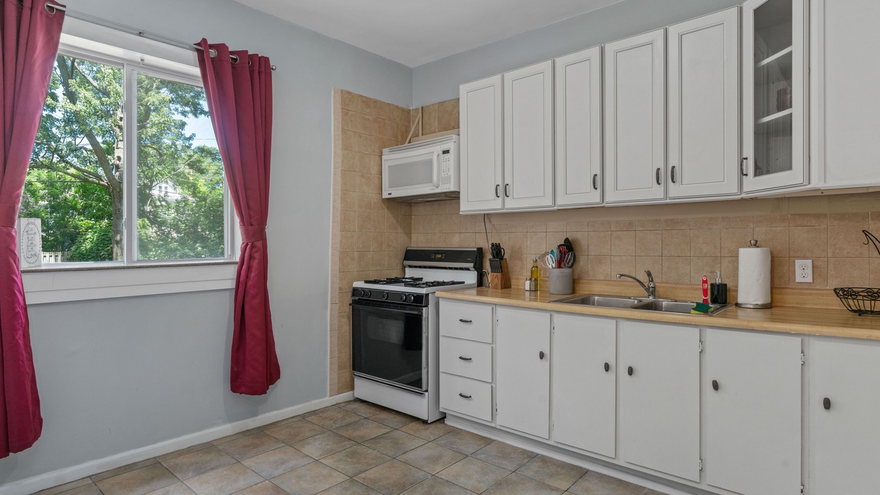 Photo of Kitchen in North Tonawanda