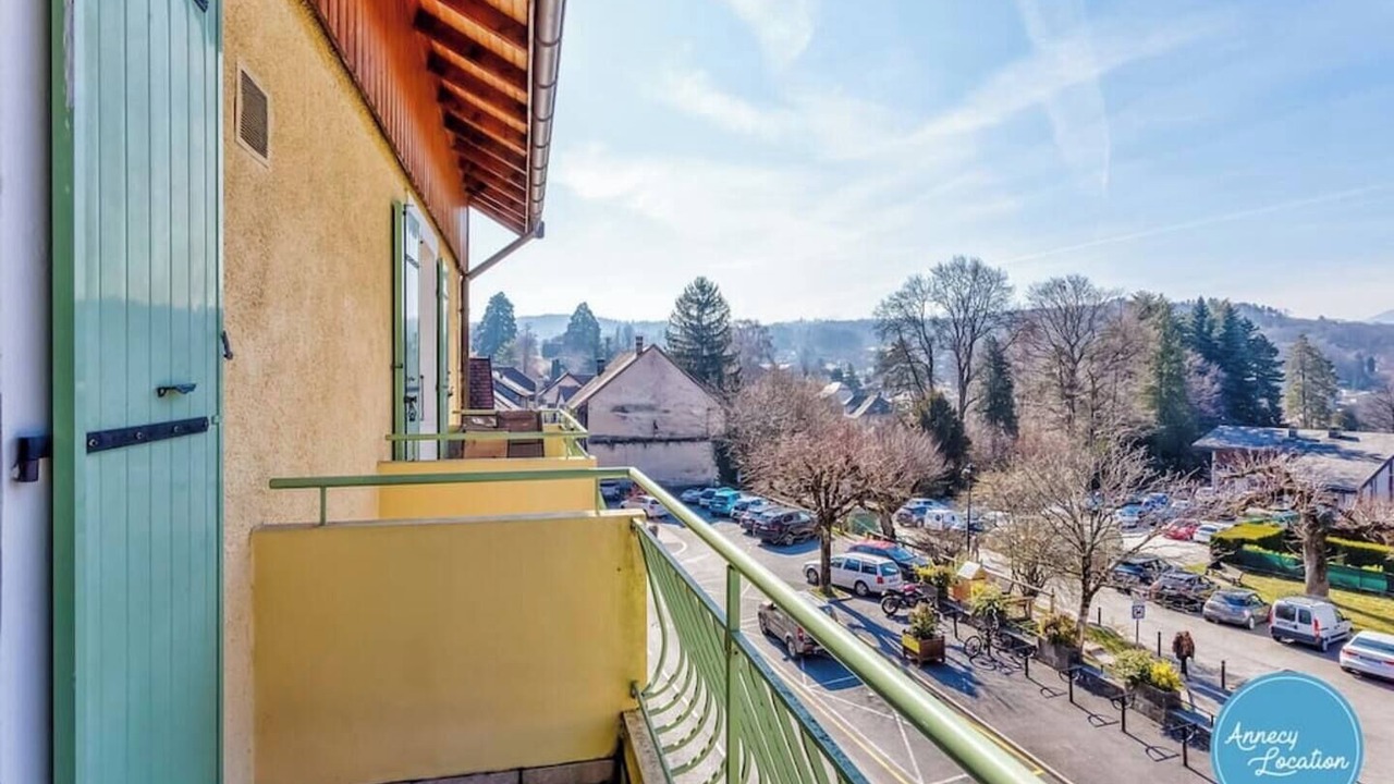 Photo of Others in Menthon-Saint-Bernard