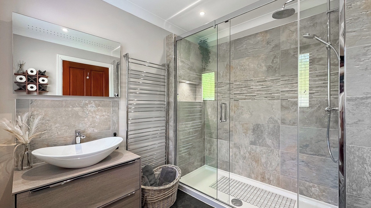 Photo of Bathroom in Camborne