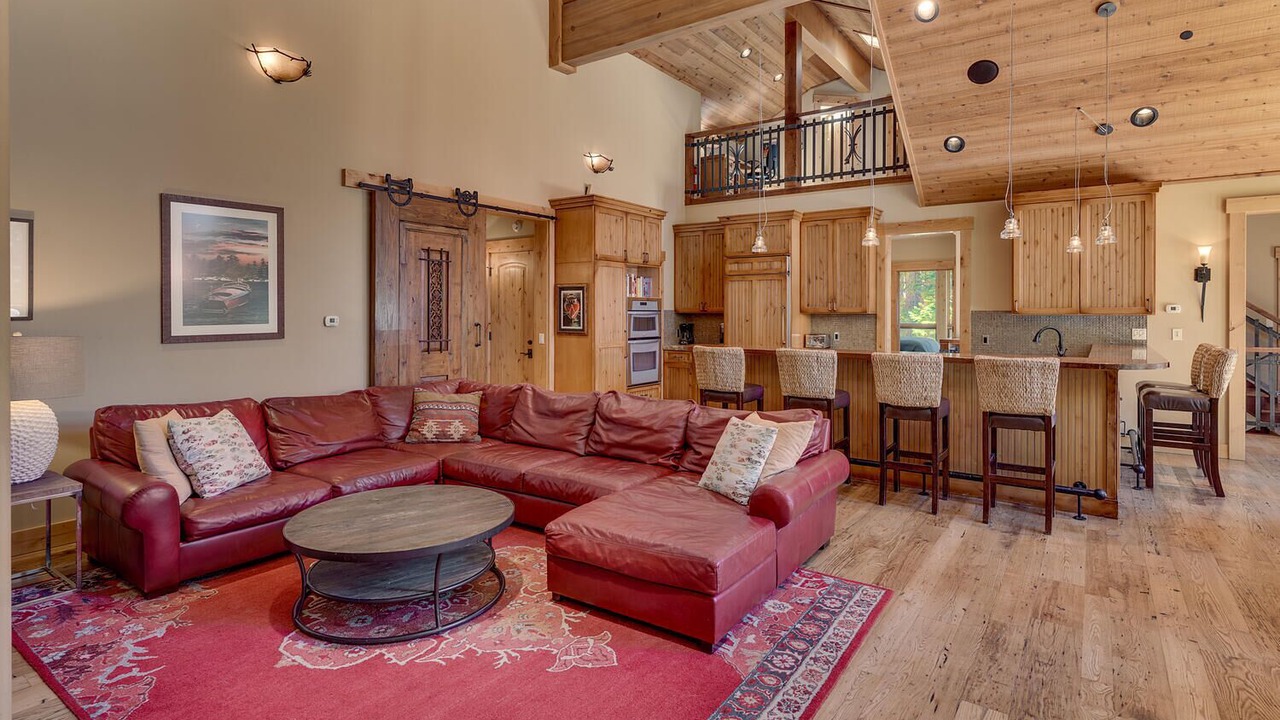 Photo of Livingroom in Carnelian Bay
