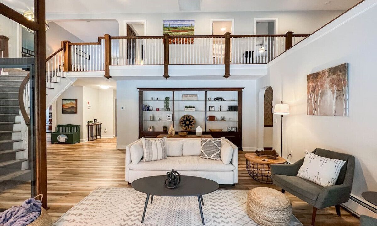 Photo of Livingroom in Bartlett