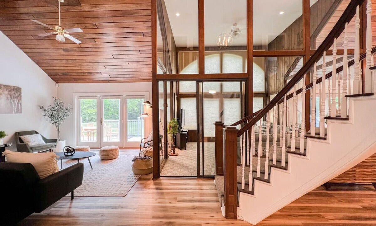 Photo of Others in Bartlett