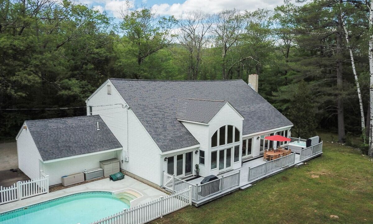 Photo of Outdoor in Bartlett