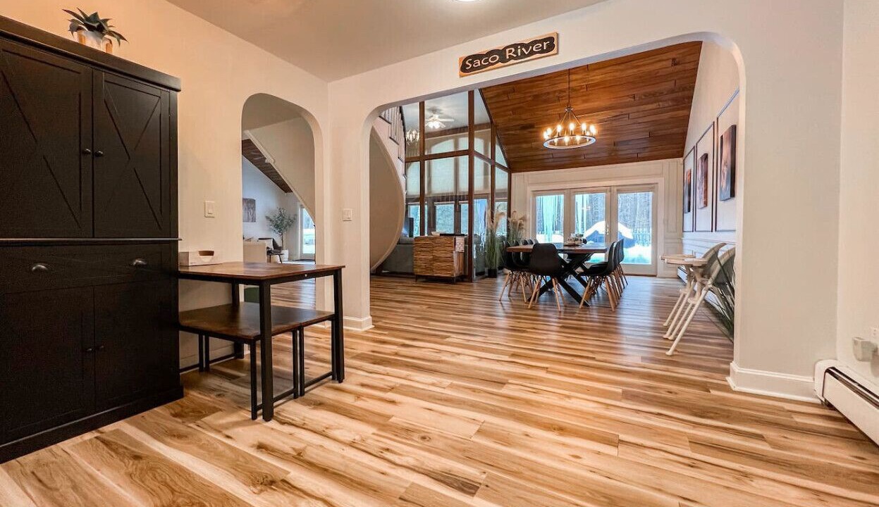 Photo of Others in Bartlett