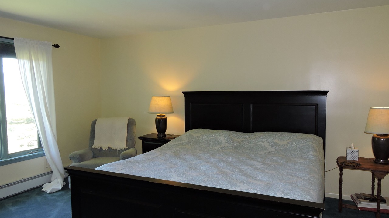 Photo of Bedroom in Moultonborough