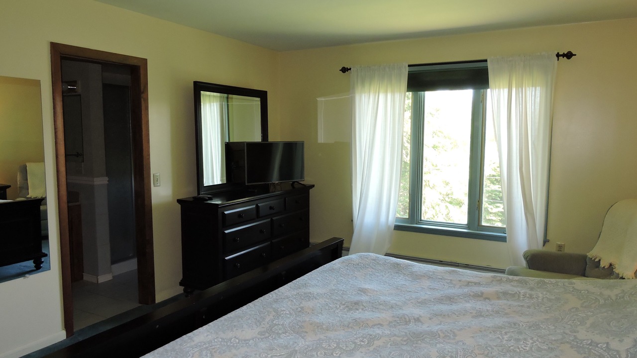 Photo of Bedroom in Moultonborough