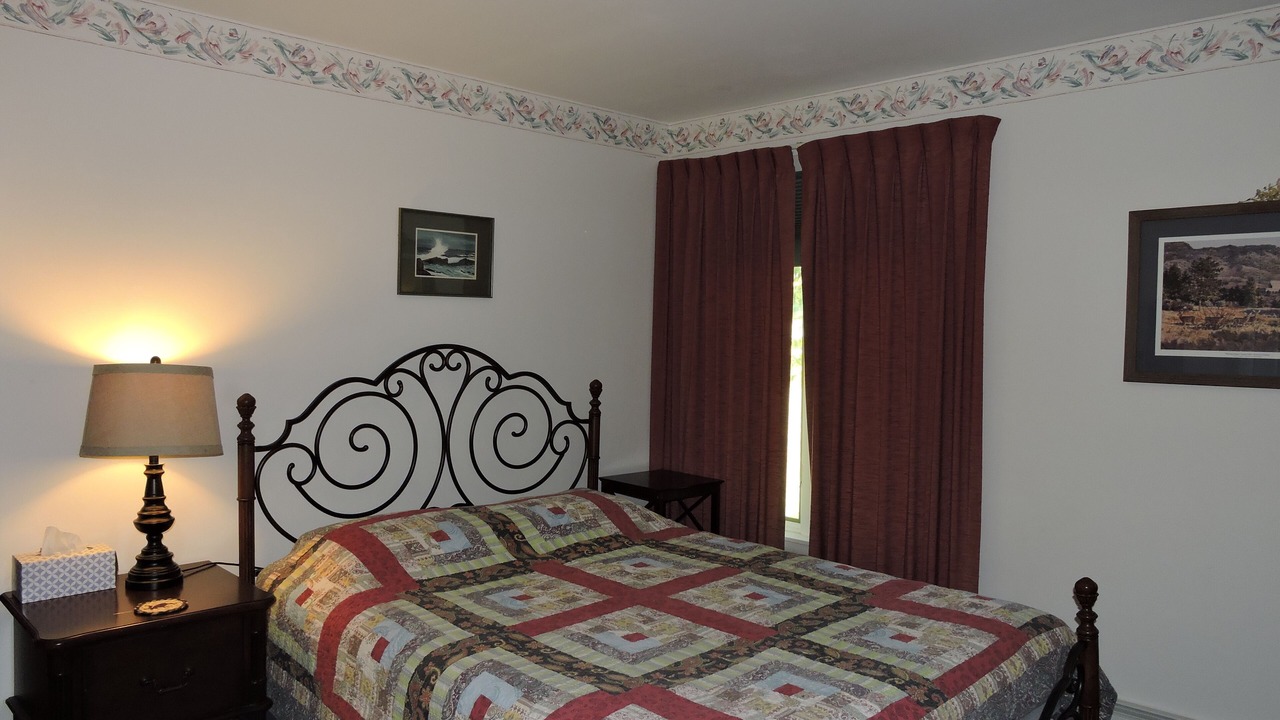 Photo of Bedroom in Moultonborough