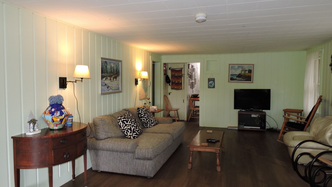 Photo of Livingroom in Meredith