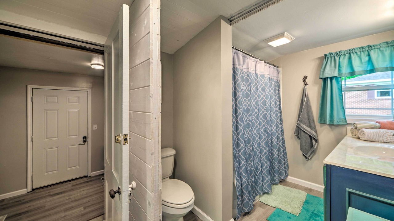 Photo of Bathroom in Grand Rivers
