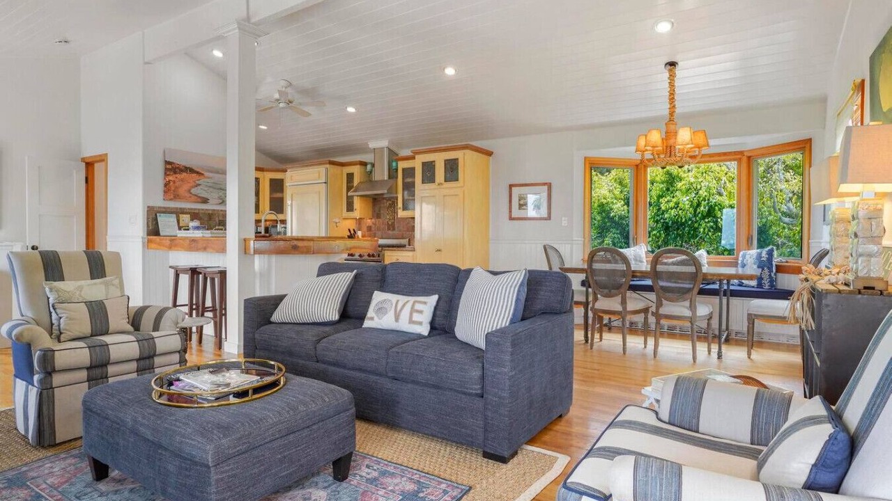 Photo of Livingroom in Del Mar