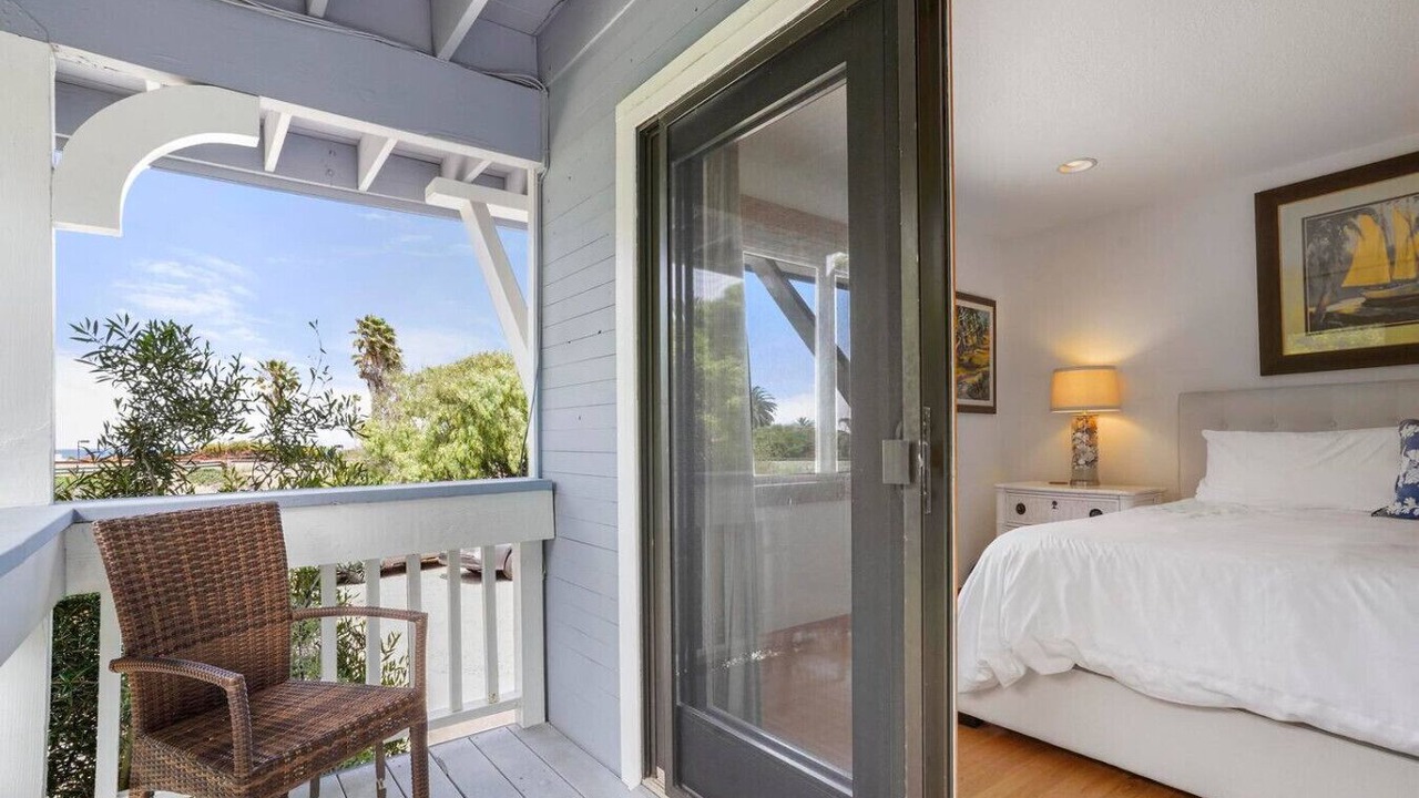 Photo of Bedroom in Del Mar