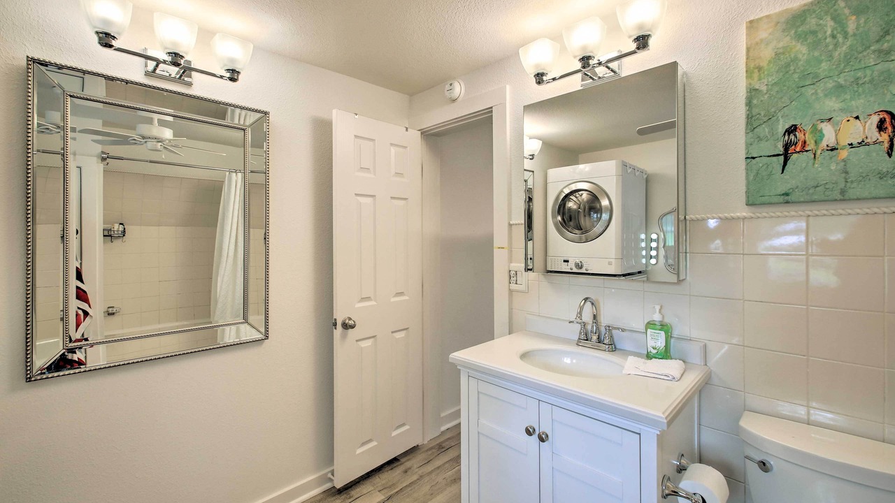 Photo of Bathroom in Lake Hamilton