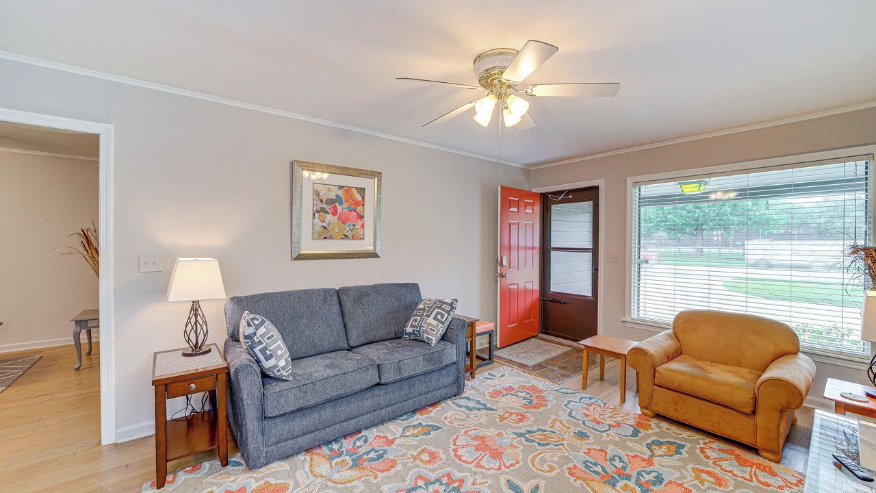 Photo of Livingroom in Florence Park