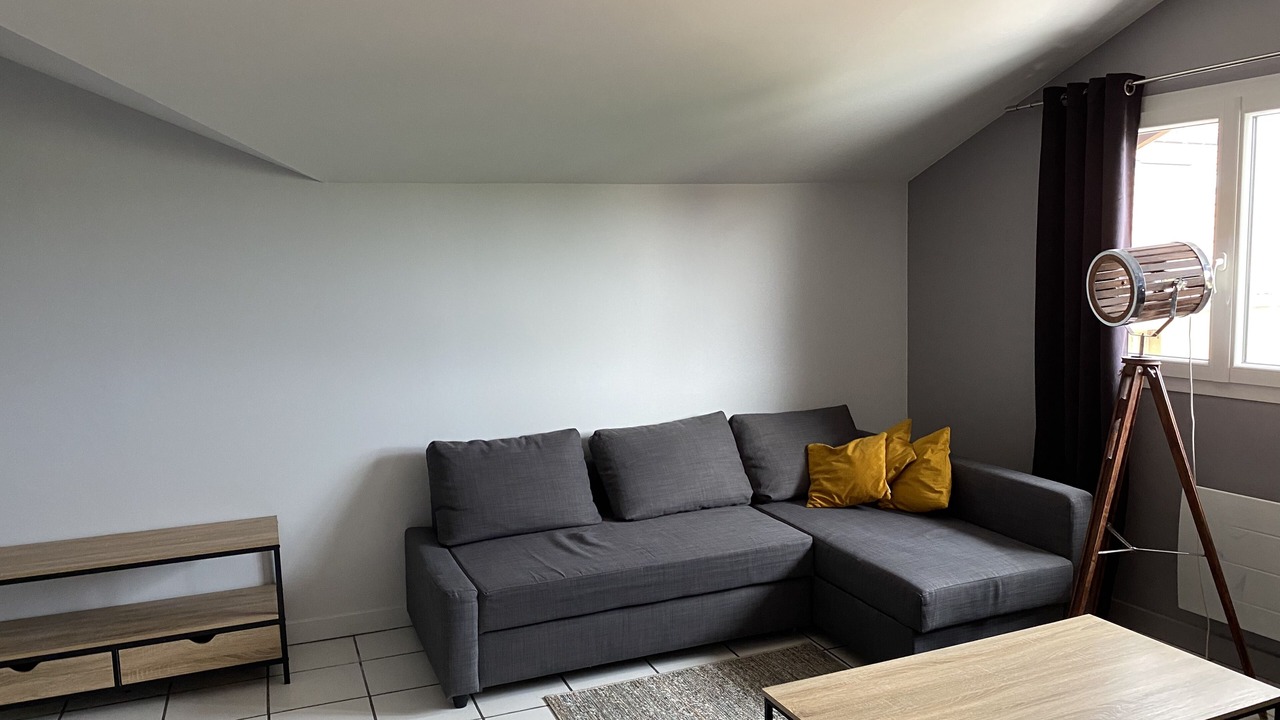 Photo of Livingroom in La Cote-Saint-Andre