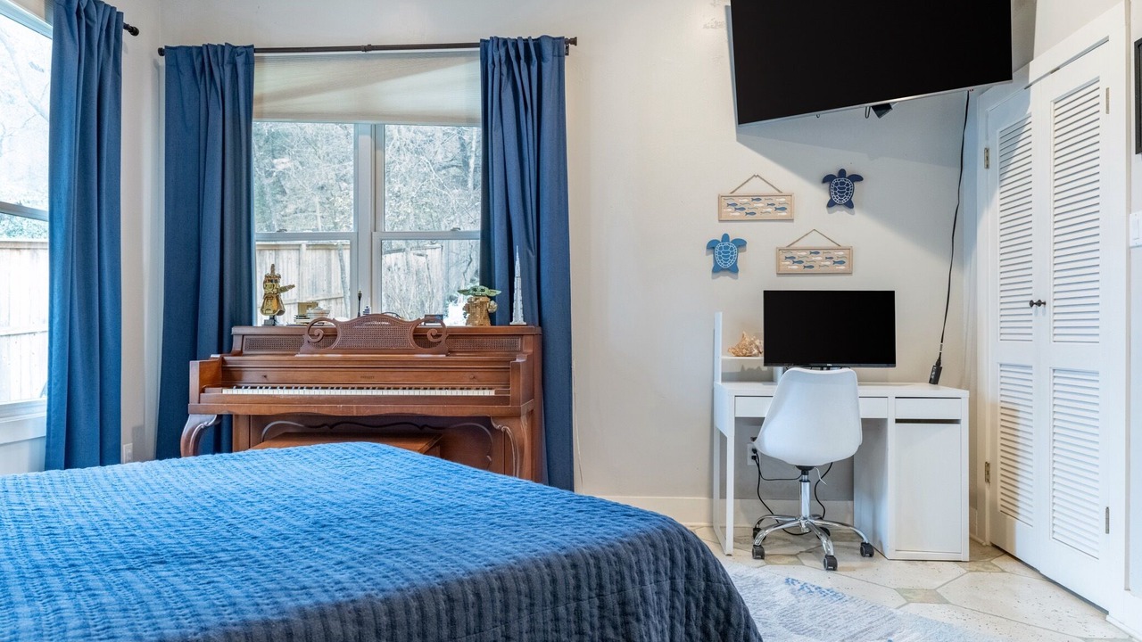 Photo of Bedroom in Davenport Ranch West
