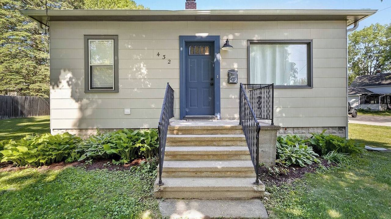 Photo of Others in Sturgeon Bay