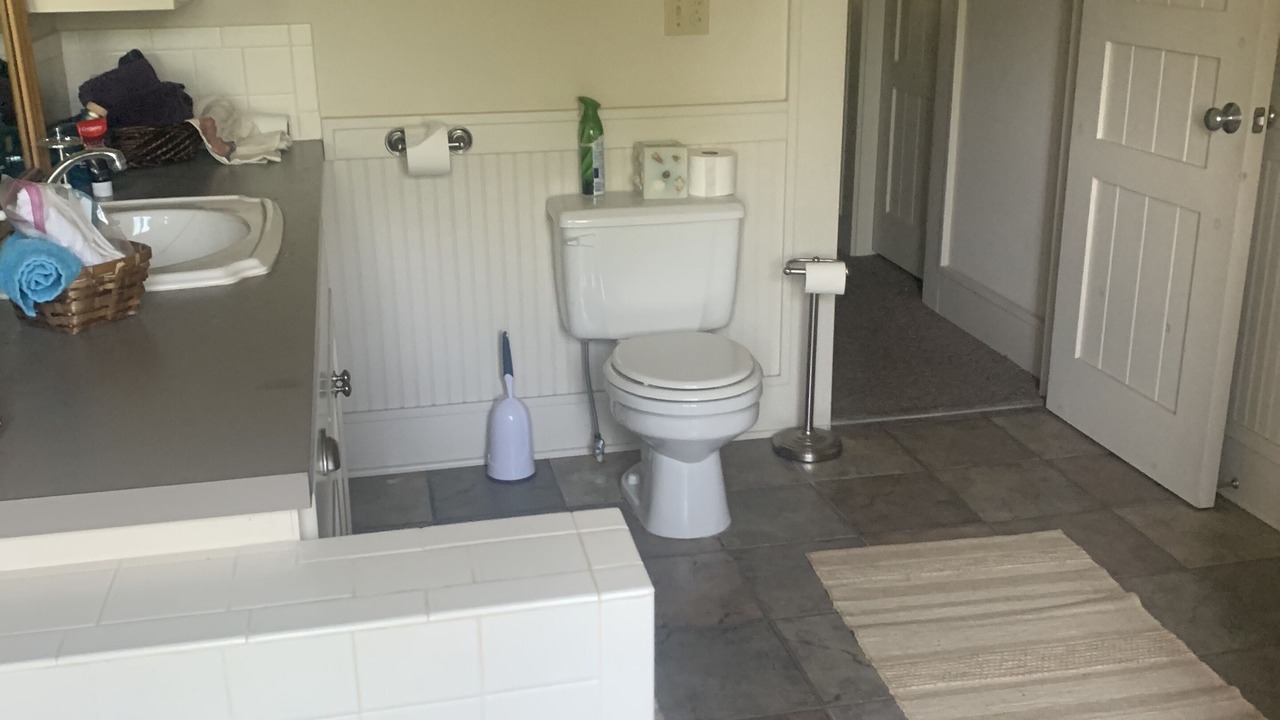 Photo of Bathroom in Fort Scott