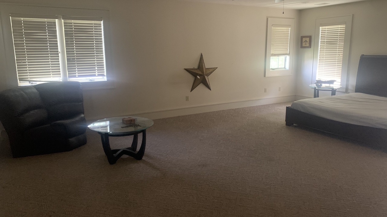 Photo of Bedroom in Fort Scott