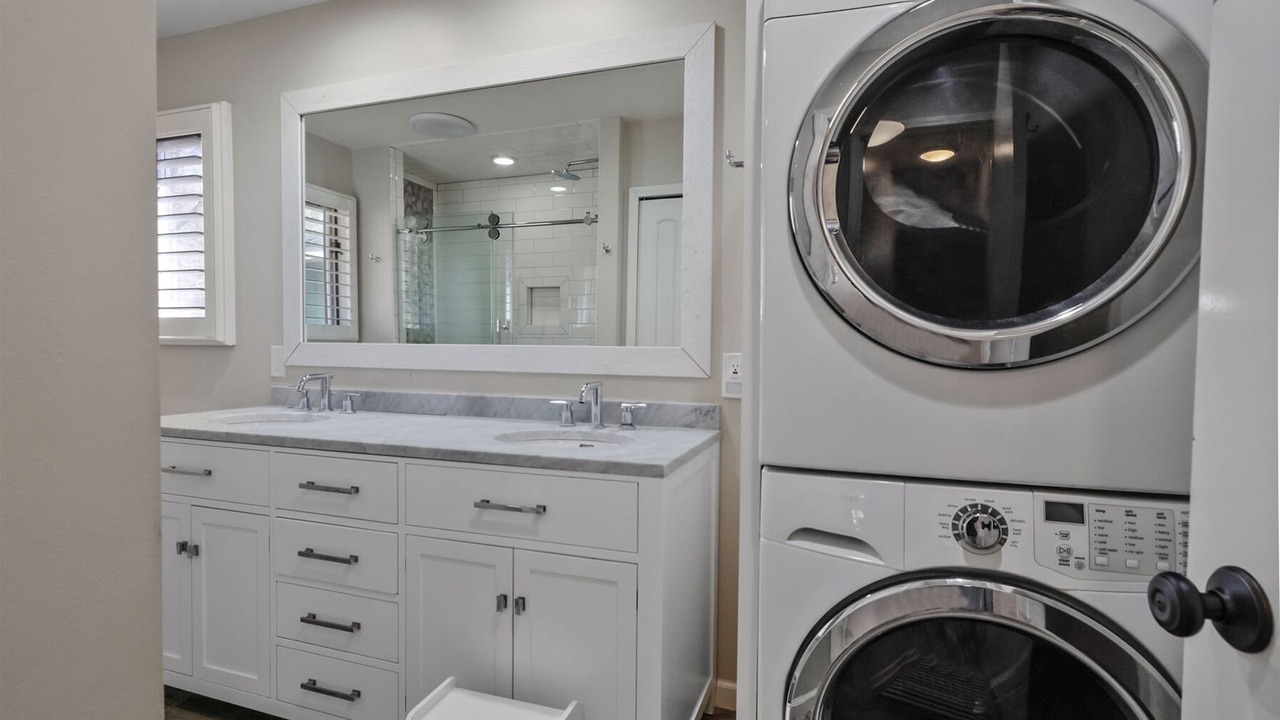 Photo of Bathroom in Shorewood-Tower Hills-Harbert