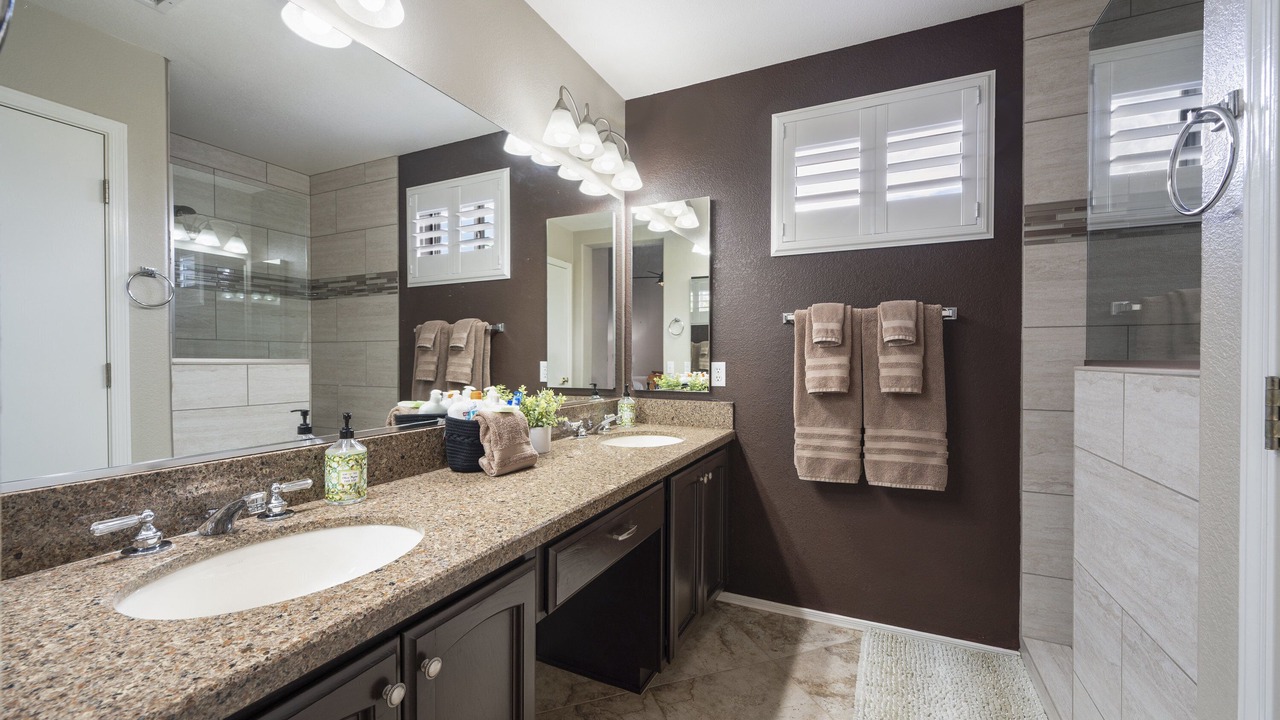 Photo of Bathroom in Palm Valley