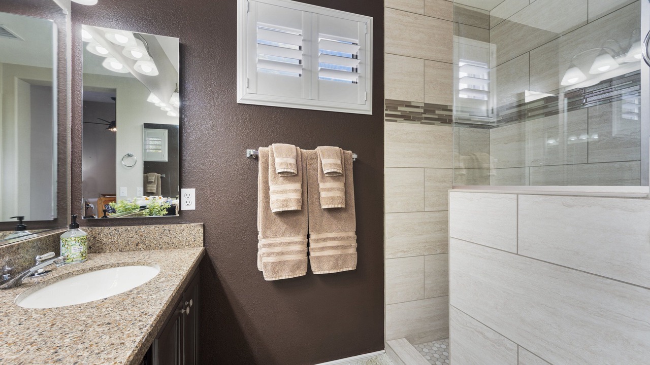 Photo of Bathroom in Palm Valley
