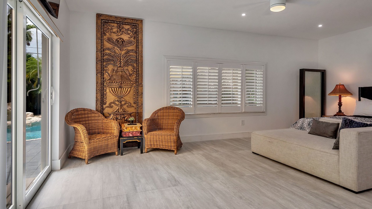 Photo of Bedroom in Downtown Hollywood