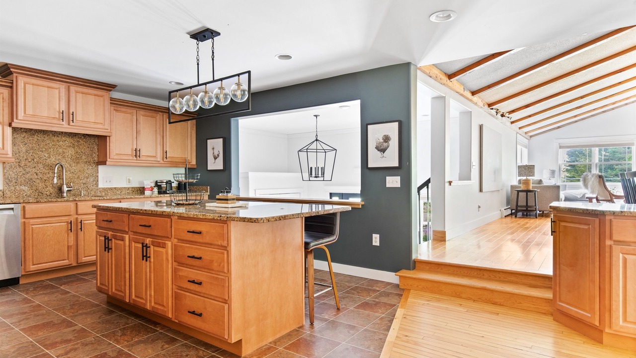 Photo of Others in Johnson