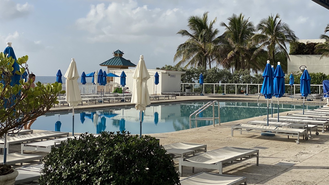 Photo of Outdoor in Golden Beach