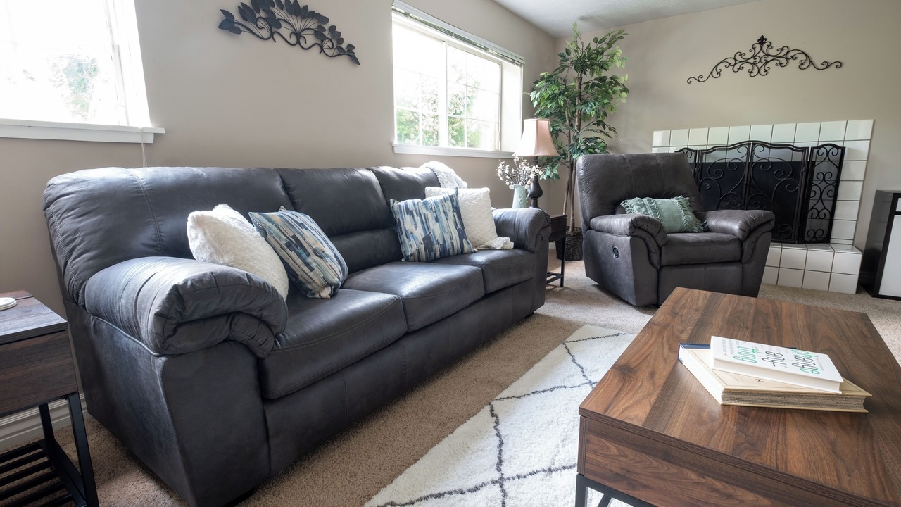 Photo of Livingroom in Murray