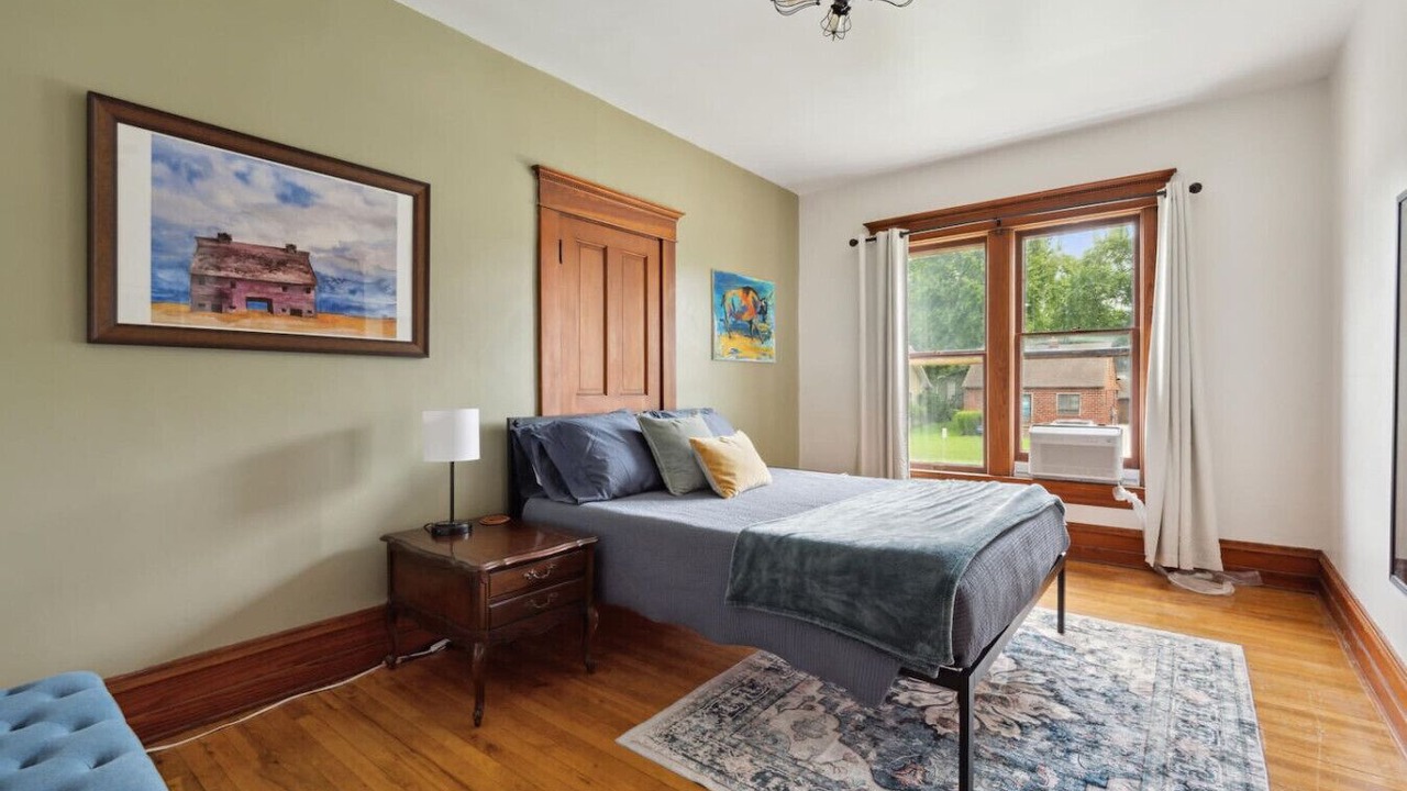 Photo of Bedroom in Pella