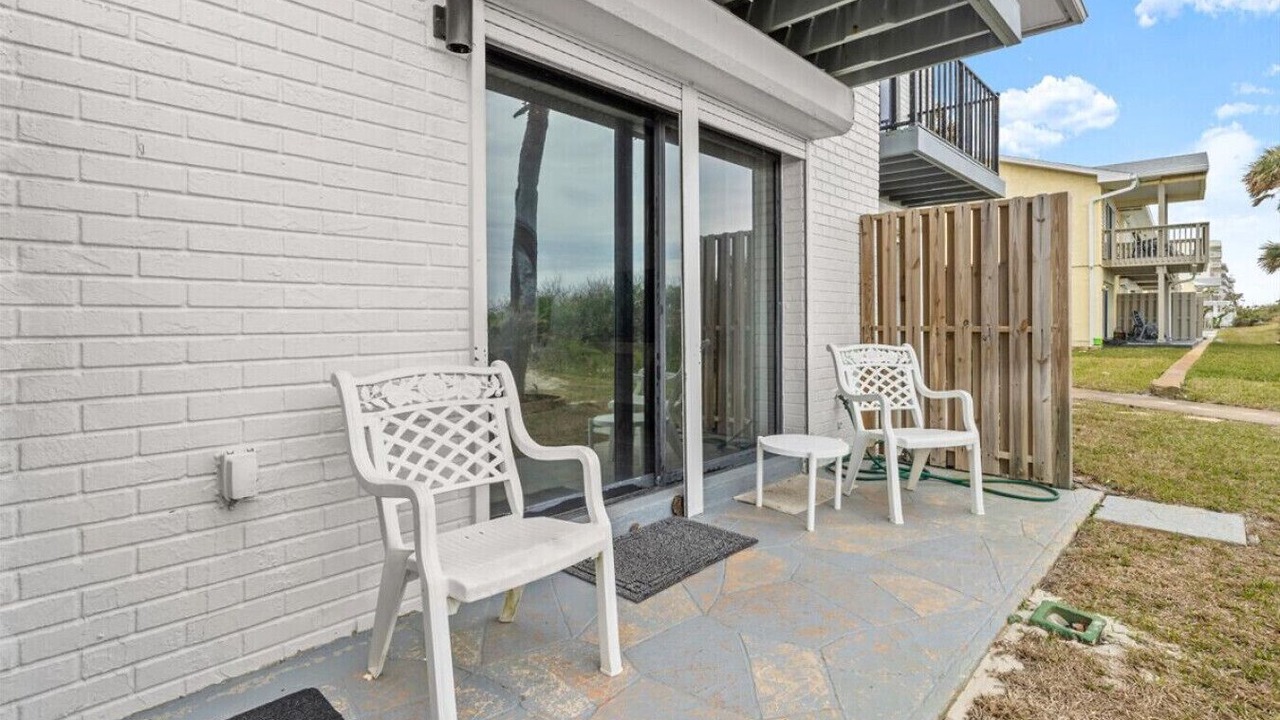 Photo of Patio Balcony in Southern Shores