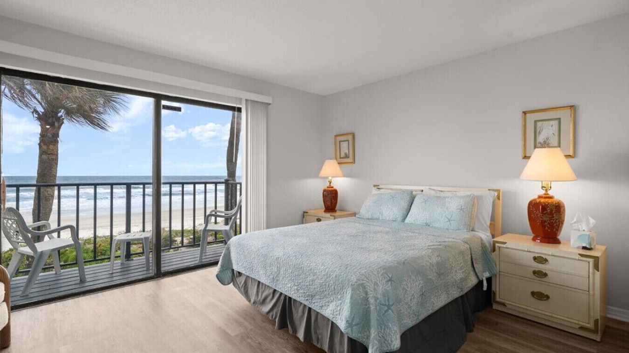 Photo of Bedroom in Southern Shores