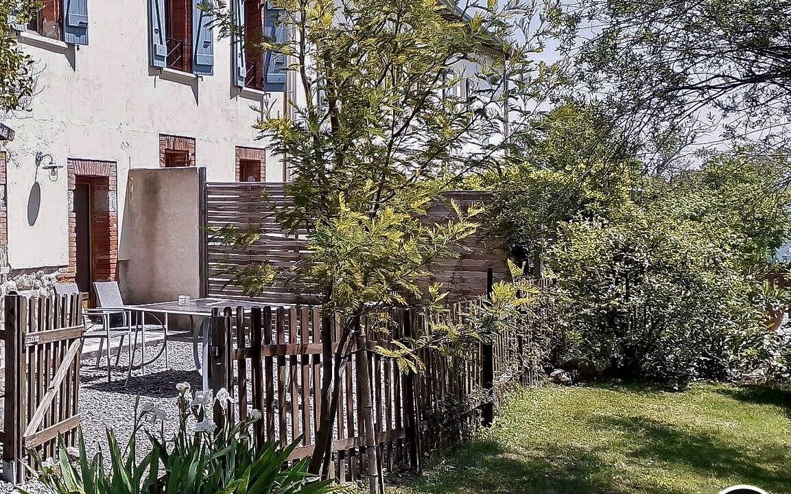 Photo of Outdoor in Canens