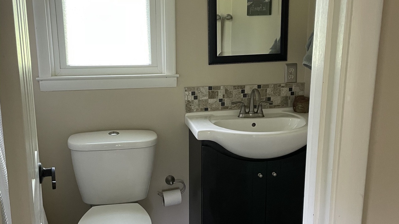 Photo of Bathroom in Hayesville