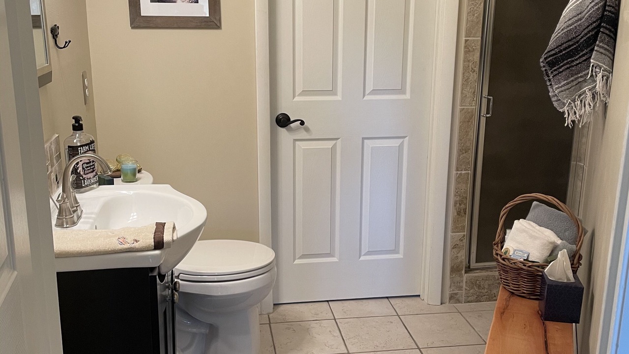 Photo of Bathroom in Hayesville