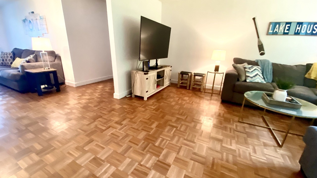 Photo of Livingroom in Jocelyn