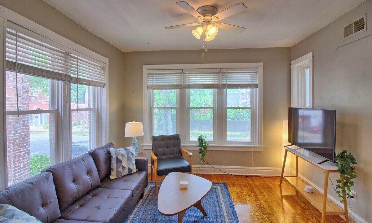 Photo of Livingroom in Tower Grove South