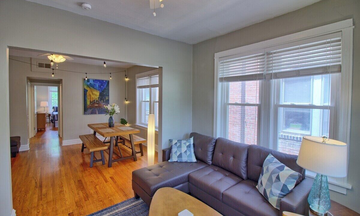 Photo of Livingroom in Tower Grove South