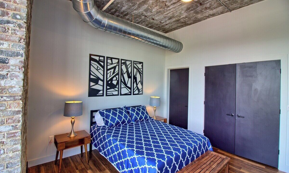 Photo of Bedroom in Midtown