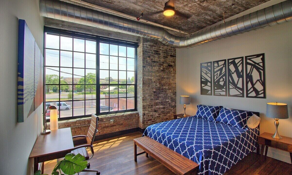 Photo of Bedroom in Midtown