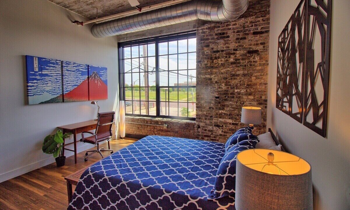 Photo of Bedroom in Midtown